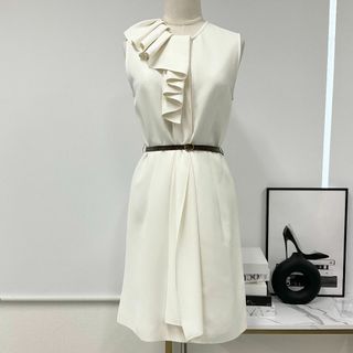 LOUIS VUITTON - 【美品】ルイヴィトン デニムワンピース LOUIS VUITTON - 【美品】ルイヴィトン デニムワンピース