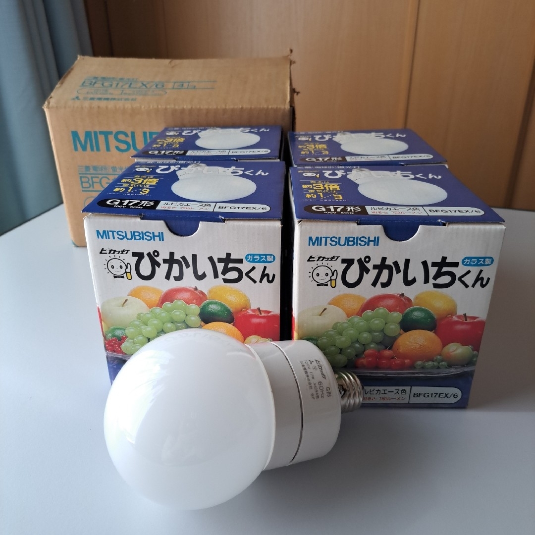 三菱電機 - 三菱 電球形蛍光灯 ぴかいちくん (60ワット相当) 4個 三菱電機 - 三菱 電球形蛍光灯 ぴかいちくん (60ワット相当) 4個