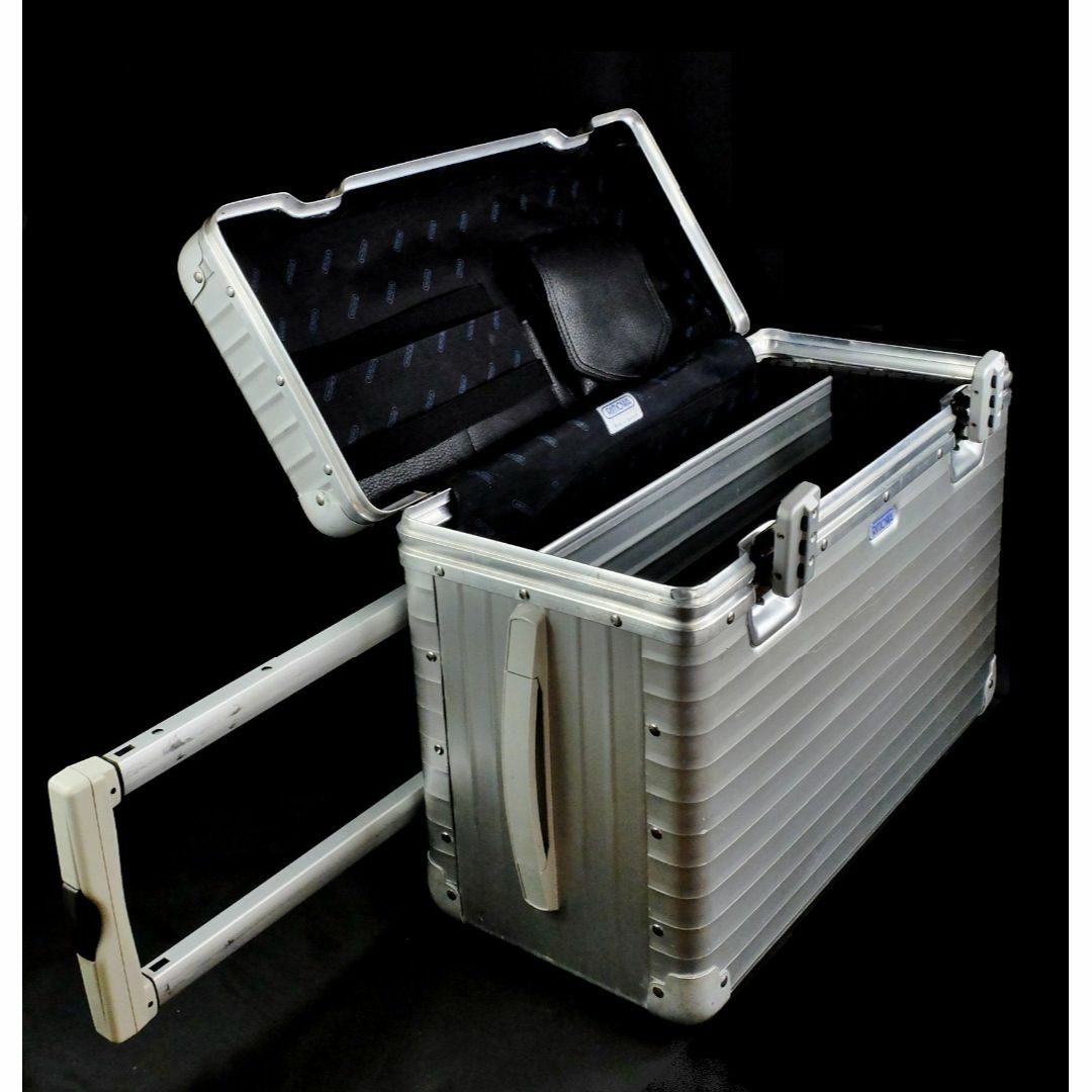 RIMOWA - リモワ 950.51 トパーズ 2輪 縦型 パイロットケース RIMOWA - リモワ 950.51 トパーズ 2輪 縦型 パイロットケース