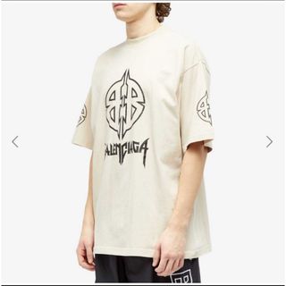 BALENCIAGA(Tシャツ/カットソー(半袖/袖なし) ・ ベージュ系 BALENCIAGA(Tシャツ/カットソー(半袖/袖なし) ・ ベージュ系