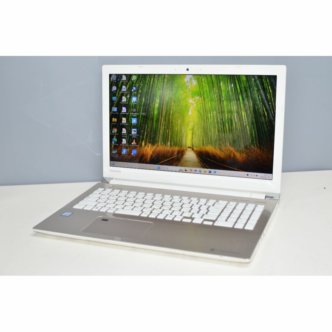 中古ノートパソコン 東芝 AZ45/FG Windows11+office