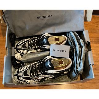 BALENCIAGA - 【希少色】バレンシアガ ランナー スニーカー 43 BALENCIAGA - 【希少色】バレンシアガ ランナー スニーカー 43