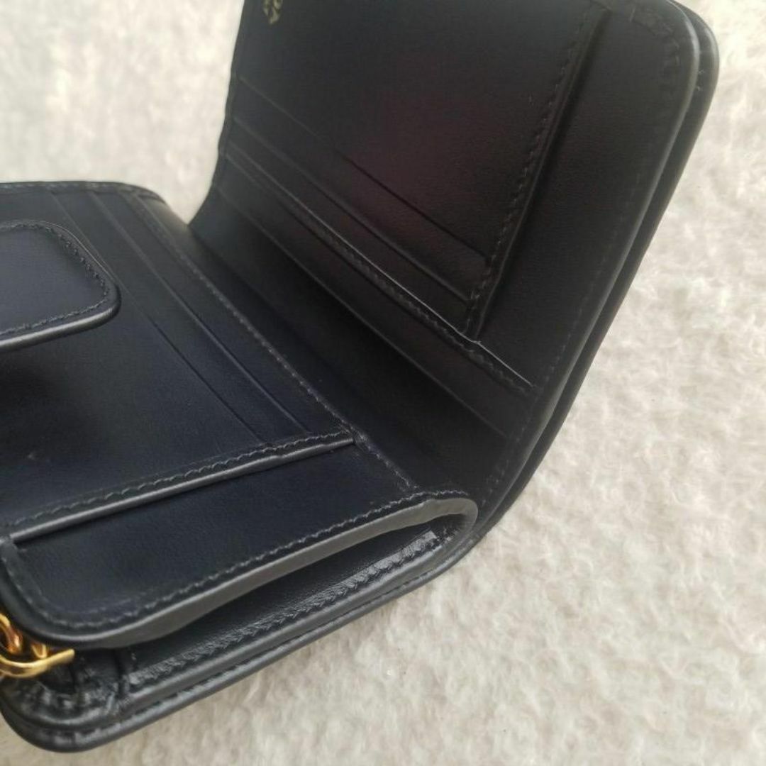 PRADA - PRADA プラダ トライアングルモチーフ入り レザー 2 PRADA - PRADA プラダ トライアングルモチーフ入り レザー 2