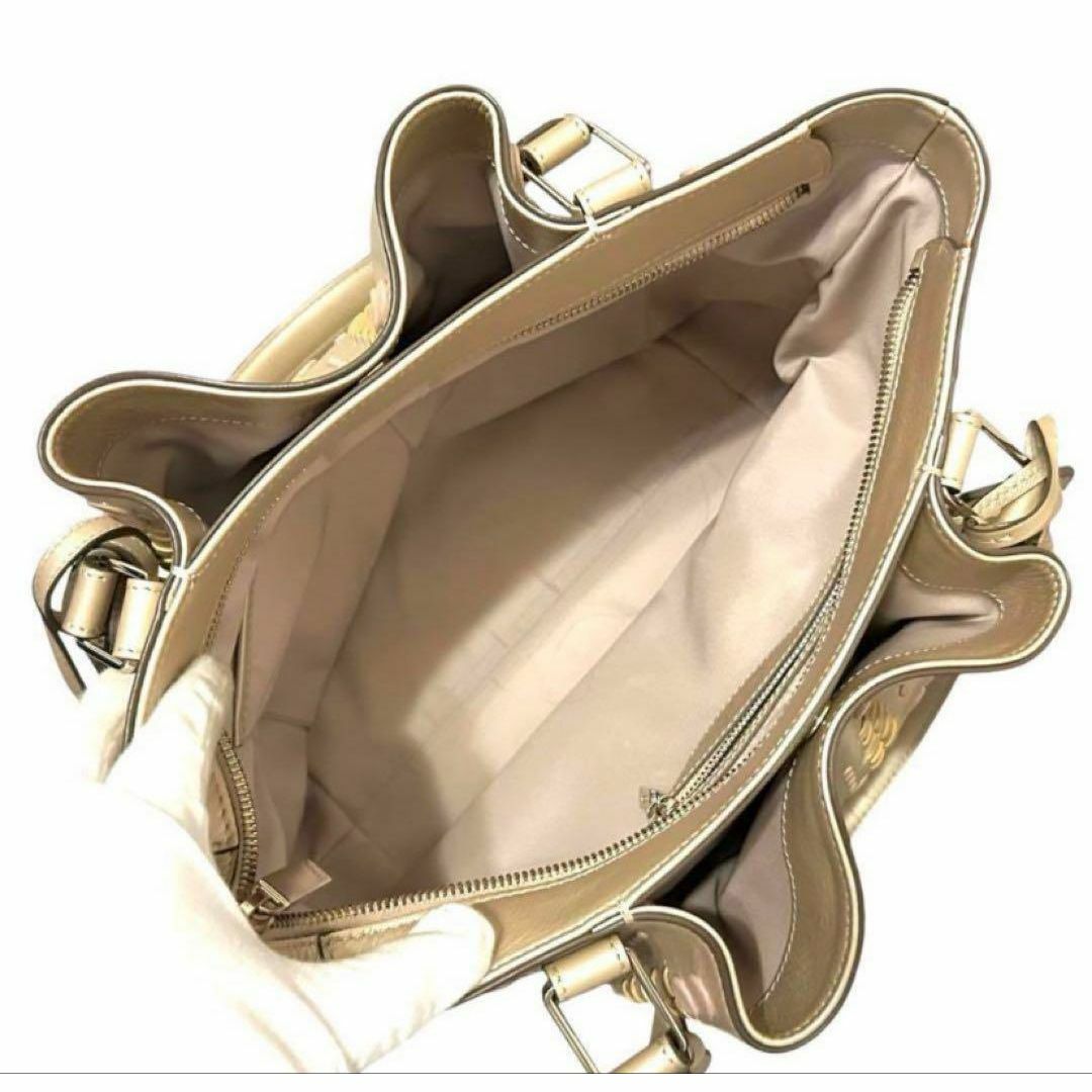TOD'S - 美品 トッズ TOD'S フラワーバッグ トートバック 肩掛け TOD'S - 美品 トッズ TOD'S フラワーバッグ トートバック 肩掛け