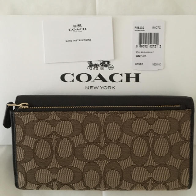 COACH(コーチ)の新品コーチ 定番人気シグネチャーxレザー 長財布 お得なチェックブック付き レディースのファッション小物(財布)の商品写真