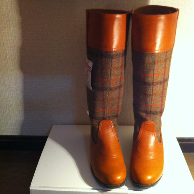 ハリスツイード キャメルブーツ☆ レディースの靴/シューズ(ブーツ)の商品写真