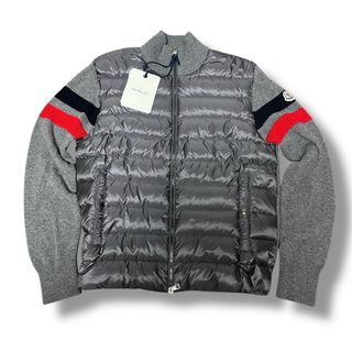 MONCLER(ダウンジャケット ・ グレー/灰色系)のフリマアイテム一覧 MONCLER(ダウンジャケット ・ グレー/灰色系)のフリマアイテム一覧