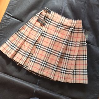 BURBERRY - バーバリーBurberryサイズ100チェックプリーツ BURBERRY - バーバリーBurberryサイズ100チェックプリーツ