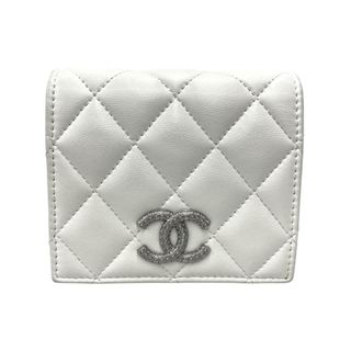 CHANEL(財布 ・ ホワイト/白色系)のフリマアイテム一覧 CHANEL(財布 ・ ホワイト/白色系)のフリマアイテム一覧