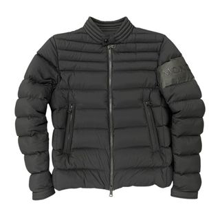 MONCLER(ダウンジャケット ・ ブラック/黒色系)のフリマ MONCLER(ダウンジャケット ・ ブラック/黒色系)のフリマ