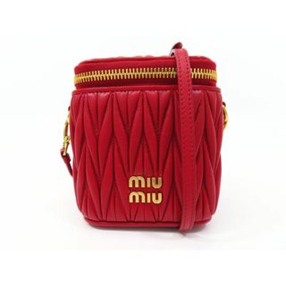 MIU MIU(バッグ ・ レッド/赤色系)のフリマアイテム一覧 MIU MIU(バッグ ・ レッド/赤色系)のフリマアイテム一覧