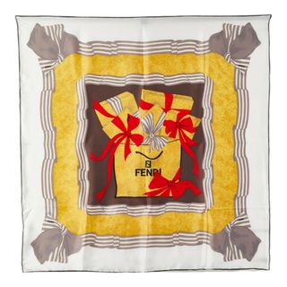 FENDI(バンダナ/スカーフ)のフリマアイテム一覧 FENDI(バンダナ/スカーフ)のフリマアイテム一覧