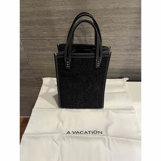 注目ショップ・ブランドのギフト A タグ付き未使用 - VACATION A VACATION onyx アヴァケーション バッグ