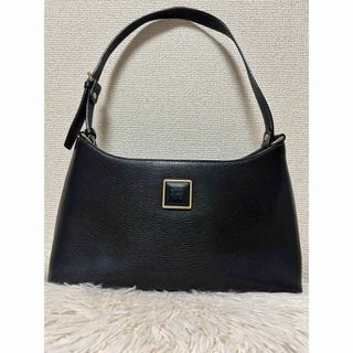 NINA RICCI(ショルダーバッグ)のフリマアイテム一覧 NINA RICCI(ショルダーバッグ)のフリマアイテム一覧