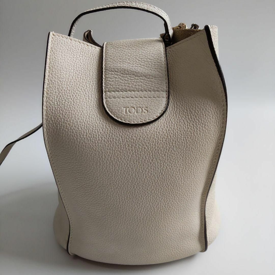 TOD'S - 美品 トッズ バケット レザー 2way ダブルTリング TOD'S - 美品 トッズ バケット レザー 2way ダブルTリング