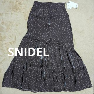 SNIDEL(フレア ・ ロングスカート)のフリマアイテム一覧 SNIDEL(フレア ・ ロングスカート)のフリマアイテム一覧