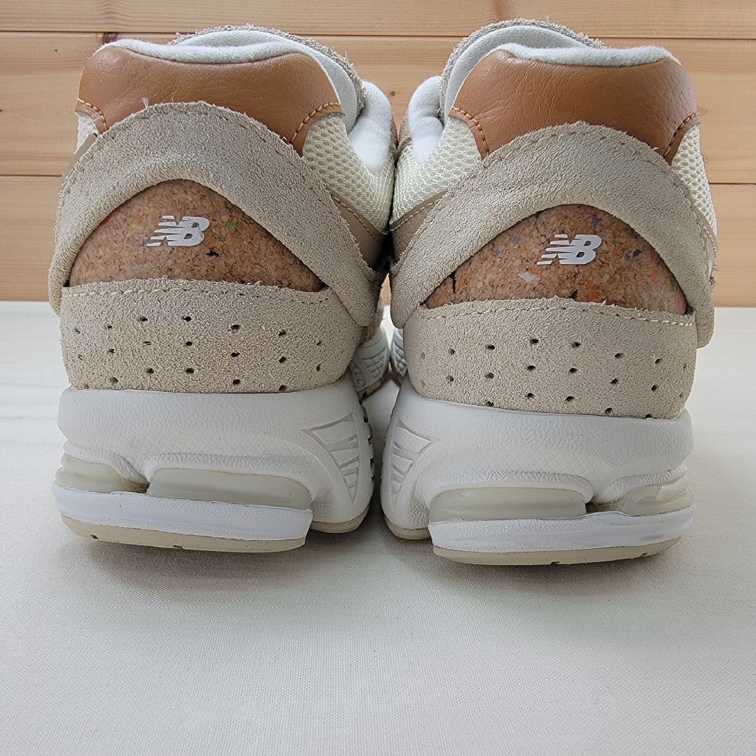 New Balance - ニューバランス M2002RSC ベージュ 24㎝の通販 by New Balance - ニューバランス M2002RSC ベージュ 24㎝の通販 by