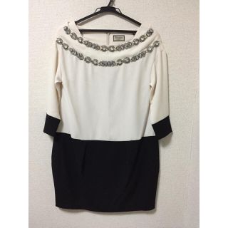 グレースコンチネンタル(GRACE CONTINENTAL)のアザレア様♡専用2月3日迄お取置きダイアグラム♡ビジューワンピース(ミニワンピース)