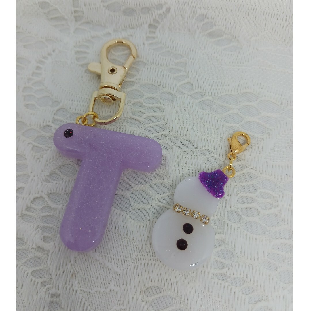 レジン ハンドメイド キーホルダー ハンドメイドのアクセサリー(キーホルダー/ストラップ)の商品写真