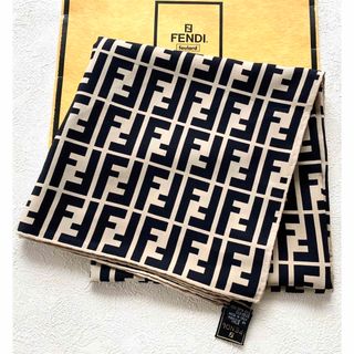 FENDI(バンダナ/スカーフ)のフリマアイテム一覧 FENDI(バンダナ/スカーフ)のフリマアイテム一覧