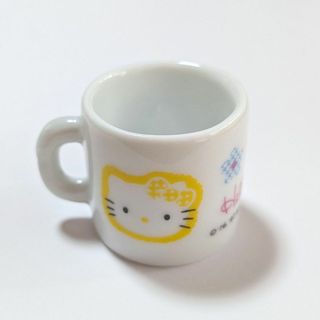 サンリオ - ウサハナ♡ピンク プラスチックコップの通販 by サンリオ - ウサハナ♡ピンク プラスチックコップの通販 by