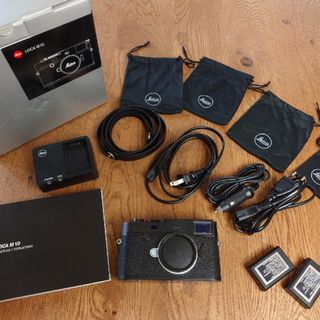 LEICA - ライカQ2 Leica Q2 予備バッテリー, ストラップ,Ettas LEICA - ライカQ2 Leica Q2 予備バッテリー, ストラップ,Ettas