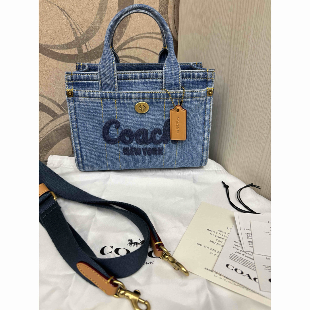 COACH - COACH カーゴトートバッグ20 デニムの通販 by モカ っち COACH - COACH カーゴトートバッグ20 デニムの通販 by モカ っち