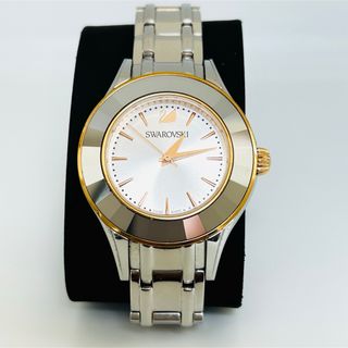 SWAROVSKI(腕時計 ・ レッド/赤色系)のフリマアイテム一覧 SWAROVSKI(腕時計 ・ レッド/赤色系)のフリマアイテム一覧