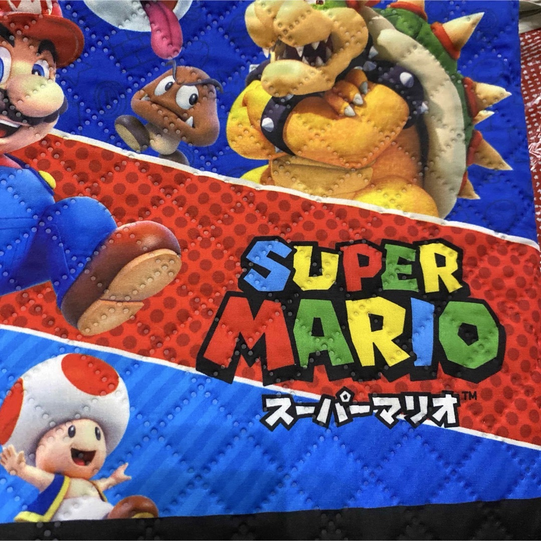 スーパーマリオ　キルティング　レッスンバッグ キッズ/ベビー/マタニティのこども用バッグ(レッスンバッグ)の商品写真