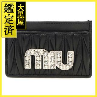MIU MIUのフリマアイテム一覧 MIU MIUのフリマアイテム一覧