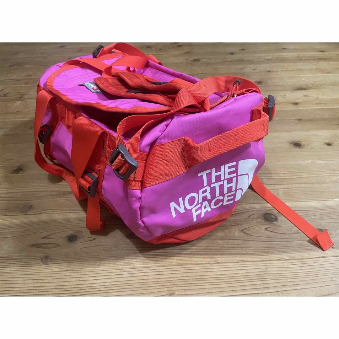 THE NORTH FACE - ザノースフェイス バックパック ピンクの通販 THE NORTH FACE - ザノースフェイス バックパック ピンクの通販