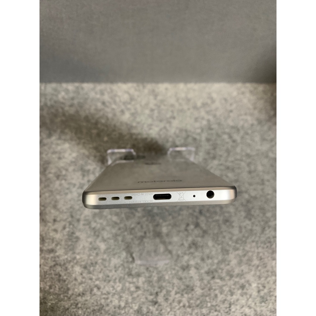 Motorola(モトローラ)の超美品 SIMフリー MOTOROLA moto g52j 5G 256GB パ スマホ/家電/カメラのスマートフォン/携帯電話(スマートフォン本体)の商品写真