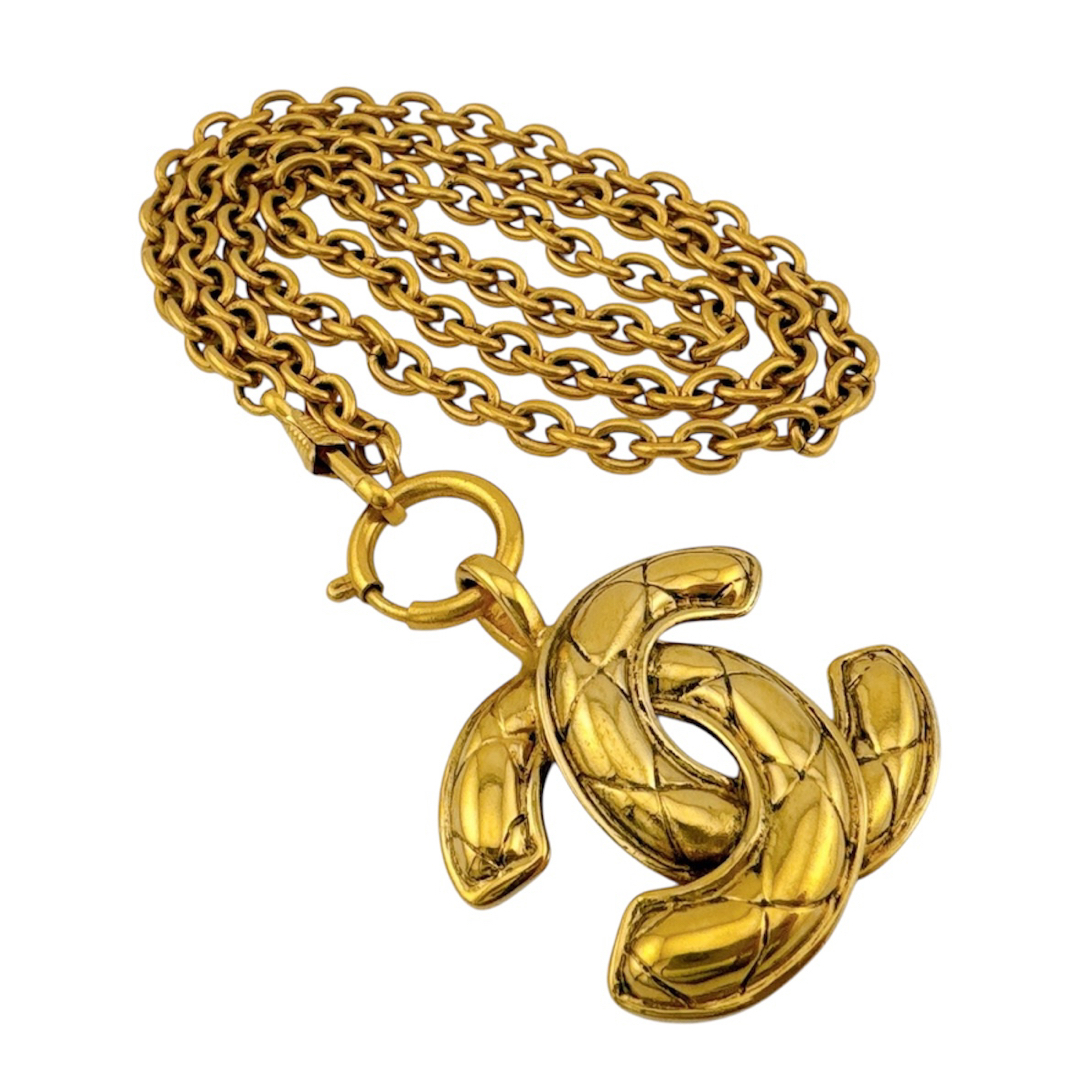 CHANEL - 美品◇希少◇シャネル マトラッセ ココマーク CHANEL - 美品◇希少◇シャネル マトラッセ ココマーク