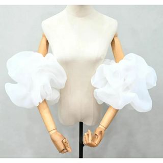 パフスリーブ オフホワイト 上質オーガンジー フリル袖 花嫁/ウェディングドレス(ウェディングドレス)