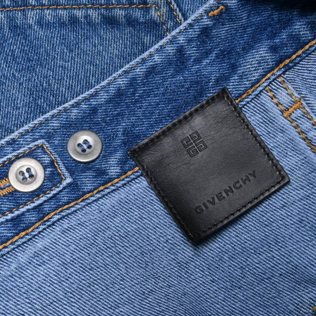 GIVENCHY - GIVENCHY ミッドライズ ラージフィット デニム GIVENCHY - GIVENCHY ミッドライズ ラージフィット デニム