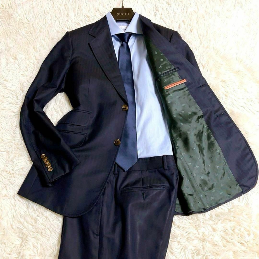 GUCCI - 【現行】GUCCI スーツ ネイビー シルク 大きいサイズ50 GUCCI - 【現行】GUCCI スーツ ネイビー シルク 大きいサイズ50