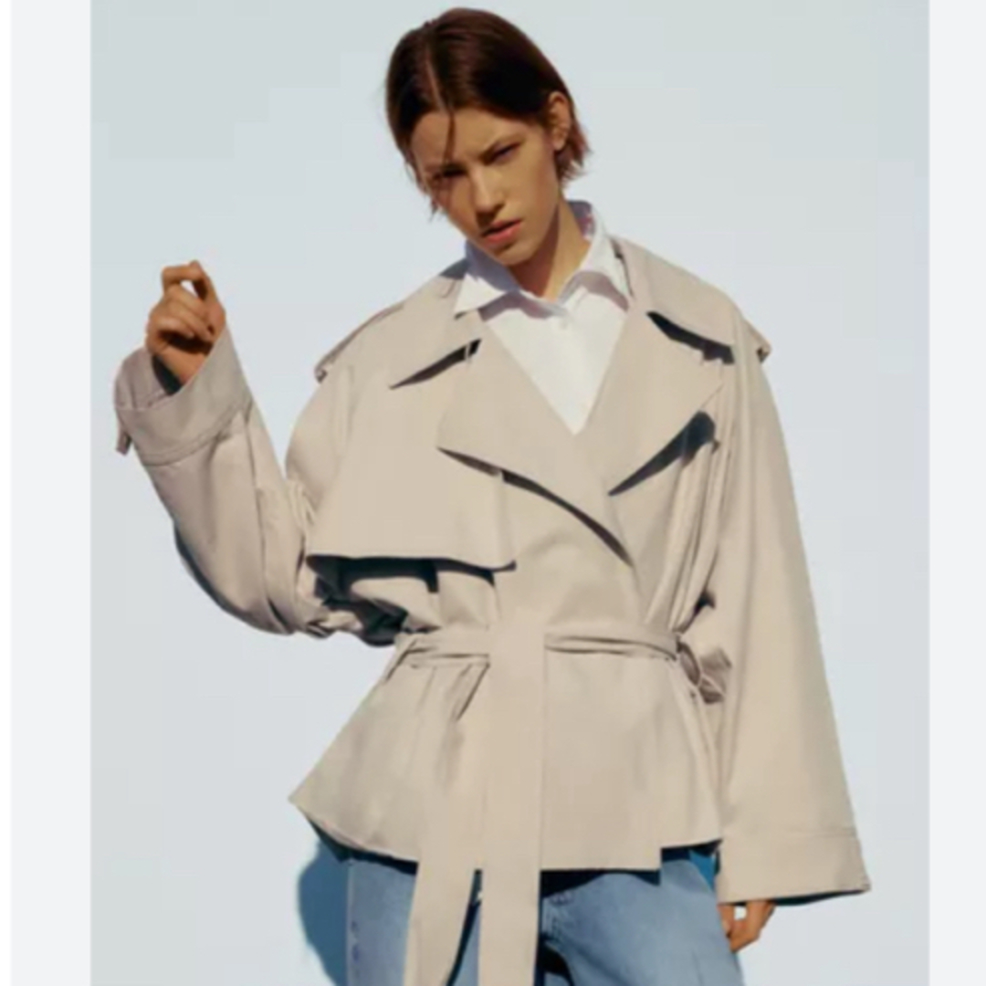 ZARA - ZARA ベルト付きショートトレンチコート M-Lの通販 by ZARA - ZARA ベルト付きショートトレンチコート M-Lの通販 by
