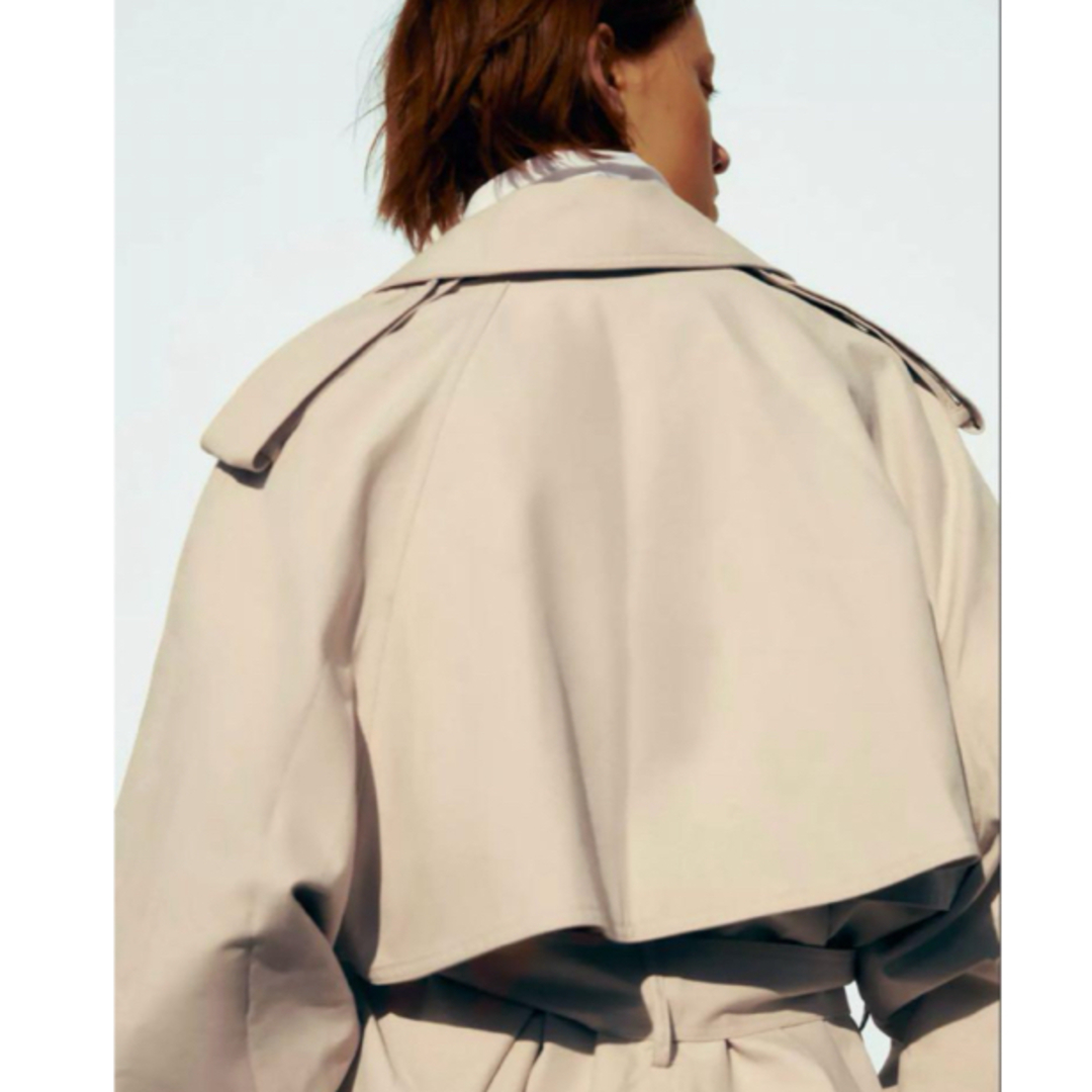 ZARA - ZARA ベルト付きショートトレンチコート M-Lの通販 by ZARA - ZARA ベルト付きショートトレンチコート M-Lの通販 by
