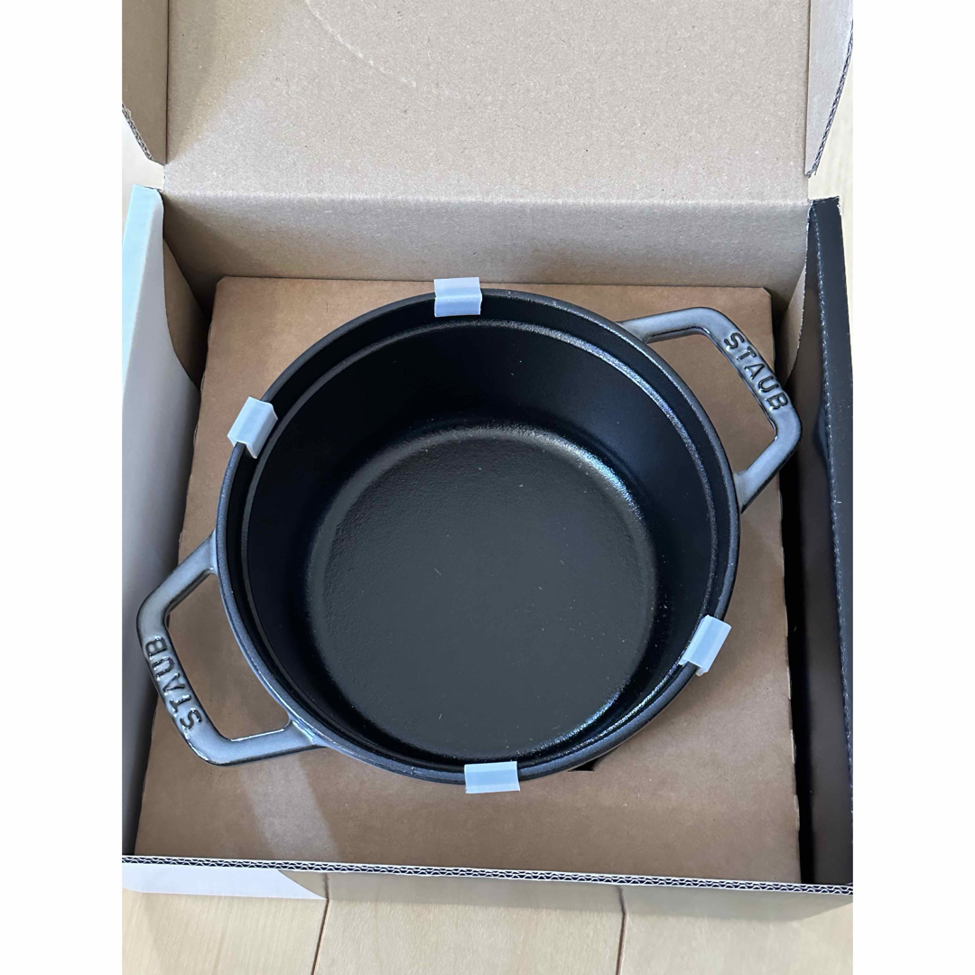 STAUB - 16cm ストウブ STAUB ココットラウンド シリアル STAUB - 16cm ストウブ STAUB ココットラウンド シリアル