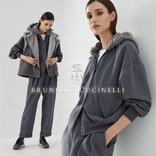 BRUNELLO CUCINELLI(パーカー)のフリマアイテム一覧 BRUNELLO CUCINELLI(パーカー)のフリマアイテム一覧