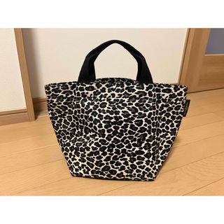 Herve Chapelier - ハンドメイド レザーストラップ ジョーヌ Herve Chapelier - ハンドメイド レザーストラップ ジョーヌ