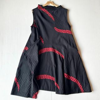 Sensounico - 慈雨 変形ワンピース ブラック黒×赤 ノースリーブ Sensounico - 慈雨 変形ワンピース ブラック黒×赤 ノースリーブ
