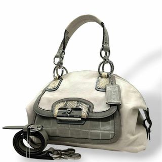 COACH(ホワイト/白色系)のフリマアイテム一覧 COACH(ホワイト/白色系)のフリマアイテム一覧