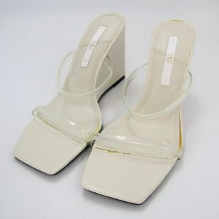 ZARA(ミュール ・ ホワイト/白色系)のフリマアイテム一覧 ZARA(ミュール ・ ホワイト/白色系)のフリマアイテム一覧