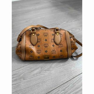 MCM - 【値下げ!】MCM 定期入れの通販 by EMI's shop|エムシー MCM - 【値下げ!】MCM 定期入れの通販 by EMI's shop|エムシー