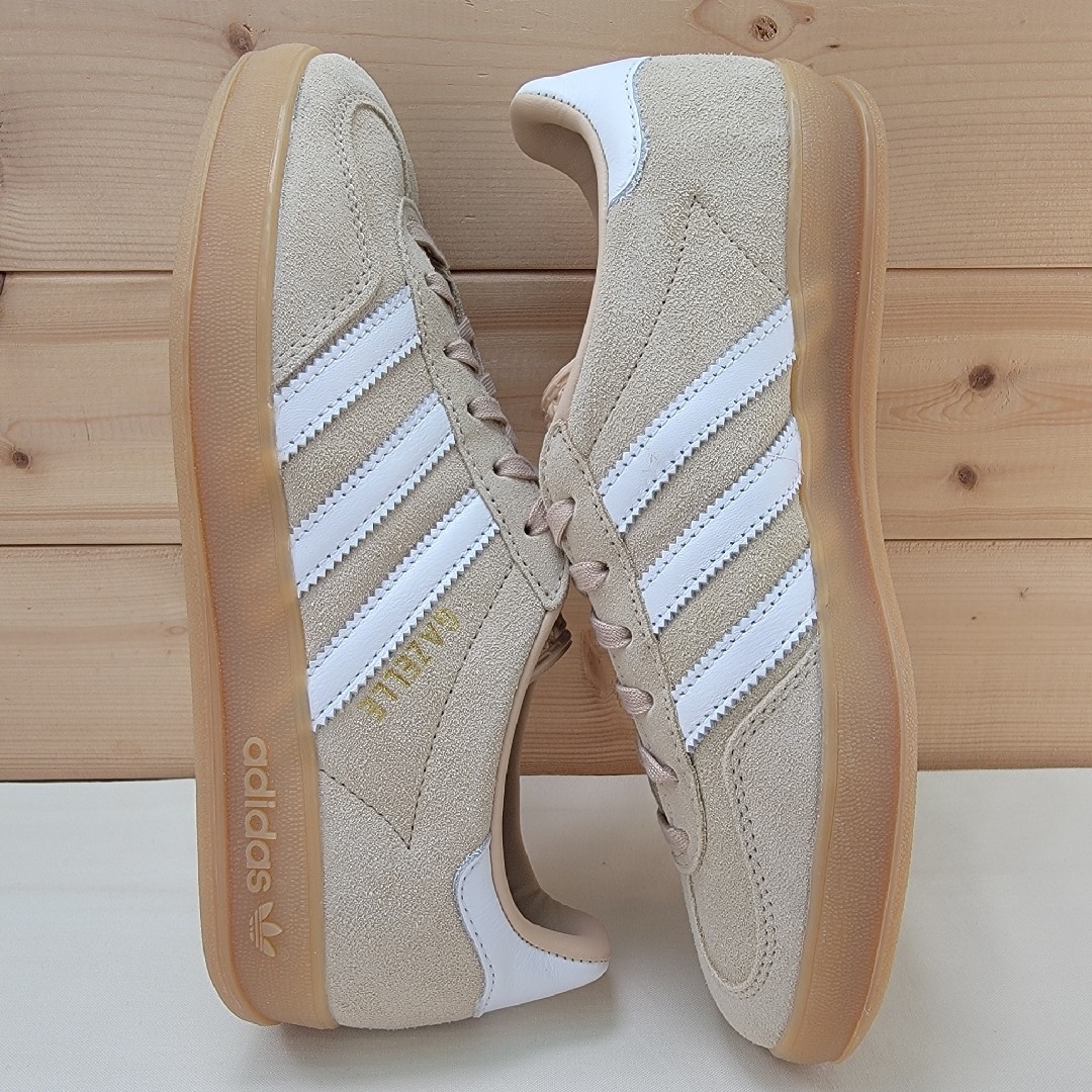 adidas - アディダス ガゼル インドア マジックべージュ 22.5 adidas - アディダス ガゼル インドア マジックべージュ 22.5