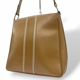 Max Mara(バッグ ・ ゴールド/金色系)のフリマアイテム一覧 Max Mara(バッグ ・ ゴールド/金色系)のフリマアイテム一覧