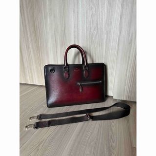 BERLUTI(ビジネスバッグ)のフリマアイテム一覧 BERLUTI(ビジネスバッグ)のフリマアイテム一覧