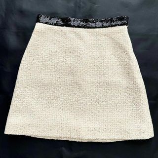 MIU MIU - 未使用 MIUMIU 23SS 現行 パッチポケットミニスカート MIU MIU - 未使用 MIUMIU 23SS 現行 パッチポケットミニスカート