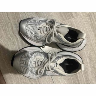 BALENCIAGA - バレンシアガ TRIPLE S TRAINERS トリプルエス BALENCIAGA - バレンシアガ TRIPLE S TRAINERS トリプルエス